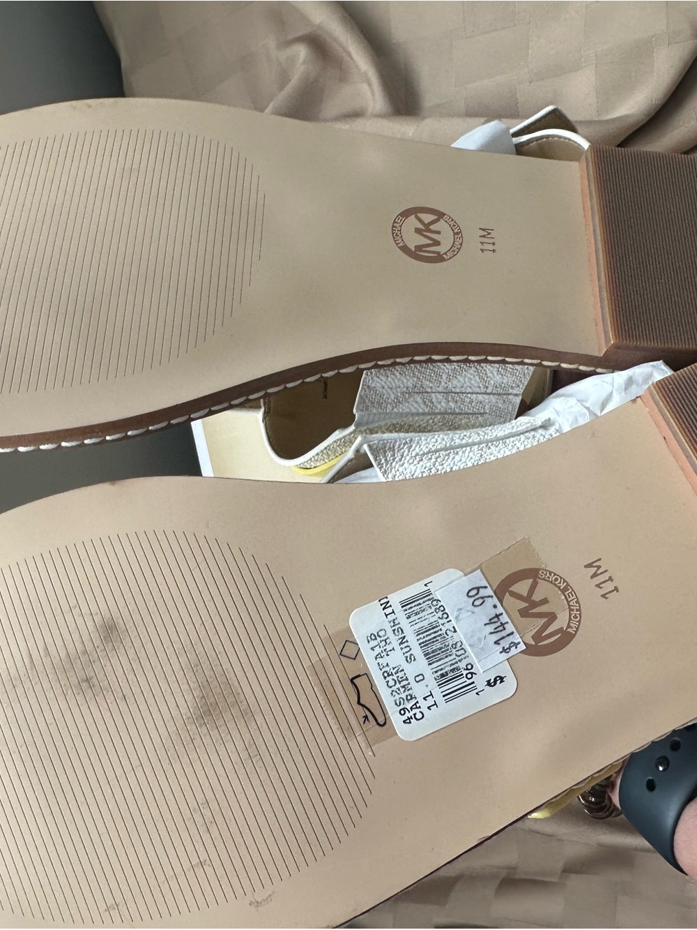 Michael Kors Carmen Yellow MK Logo T-Bar Sandals - Size 11 - New in box - Picture 4 of 5